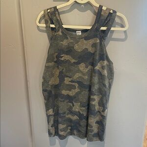 7th Ray Camo Tank Top